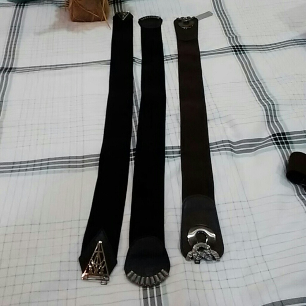 3 stretch belts